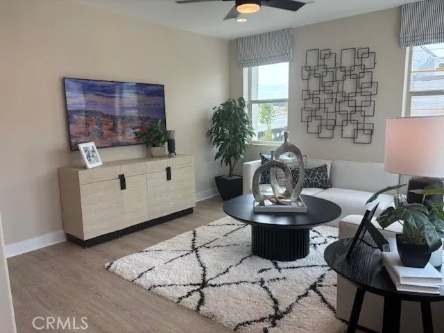 27346 Creekwood Lane, Valencia, CA 91381