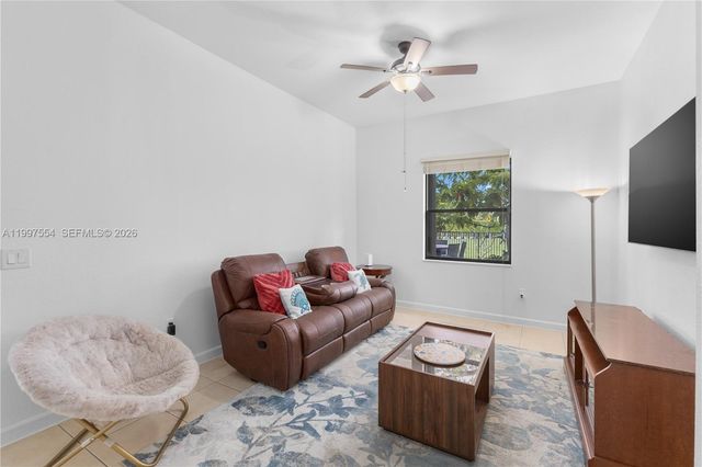 3747 SE 5th Ct, Homestead, FL 33033