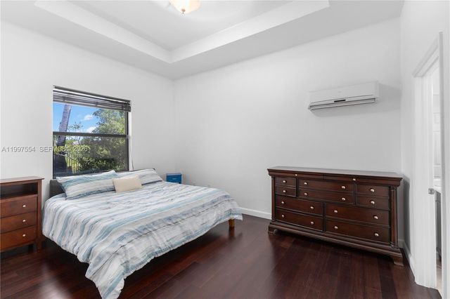 3747 SE 5th Ct, Homestead, FL 33033