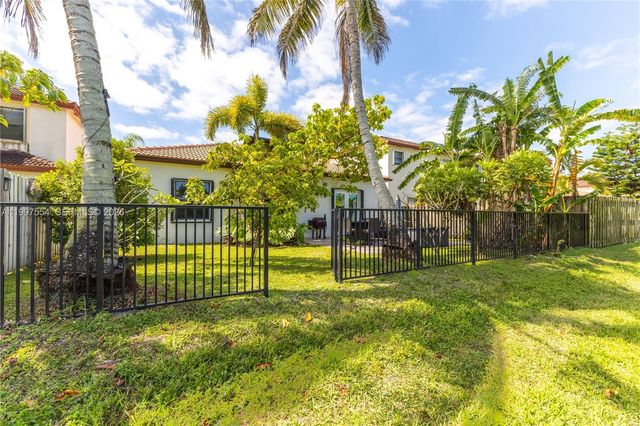 3747 SE 5th Ct, Homestead, FL 33033