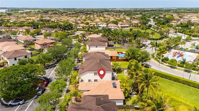 3747 SE 5th Ct, Homestead, FL 33033