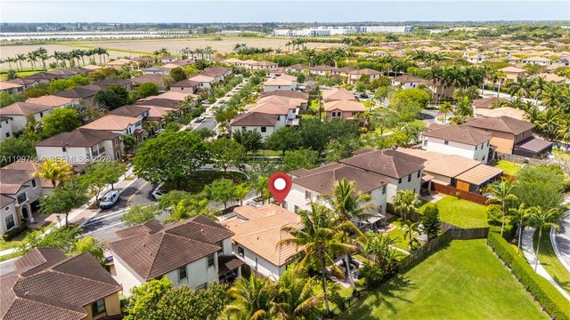 3747 SE 5th Ct, Homestead, FL 33033