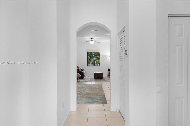 3747 SE 5th Ct, Homestead, FL 33033