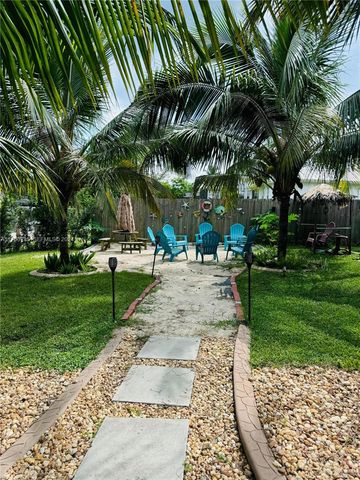 509 NE Solida Circle, Port St. Lucie, Port St Lucie, FL 34983