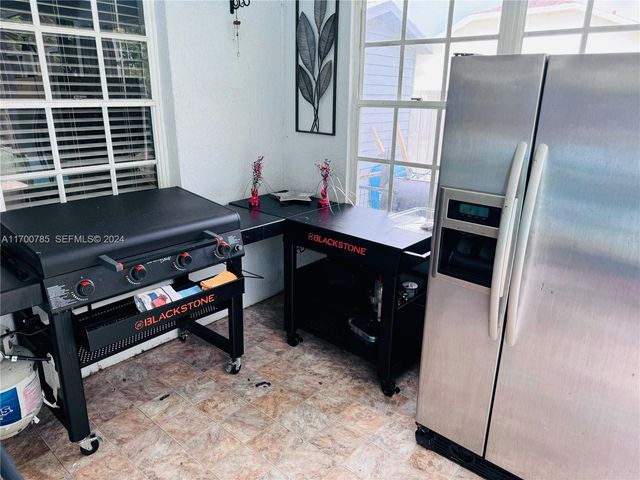 509 NE Solida Circle, Port St. Lucie, Port St Lucie, FL 34983