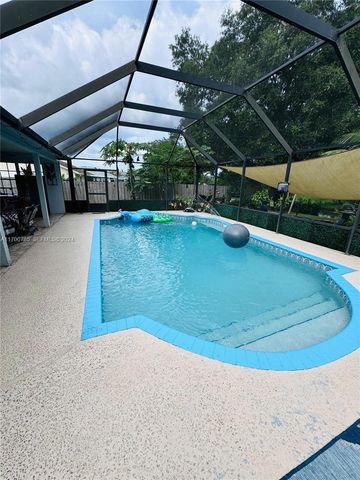509 NE Solida Circle, Port St. Lucie, Port St Lucie, FL 34983