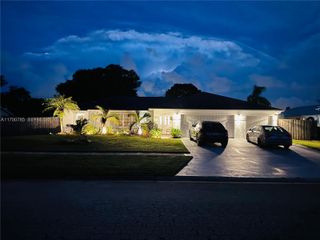 509 NE Solida Circle, Port St. Lucie, Port St Lucie, FL 34983