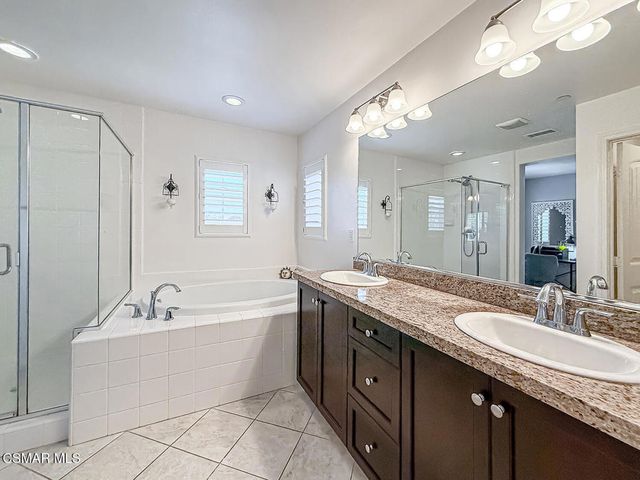 57 Secret Hollow Lane, Newbury Park, CA 91320