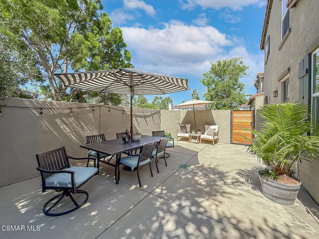 57 Secret Hollow Lane, Newbury Park, CA 91320
