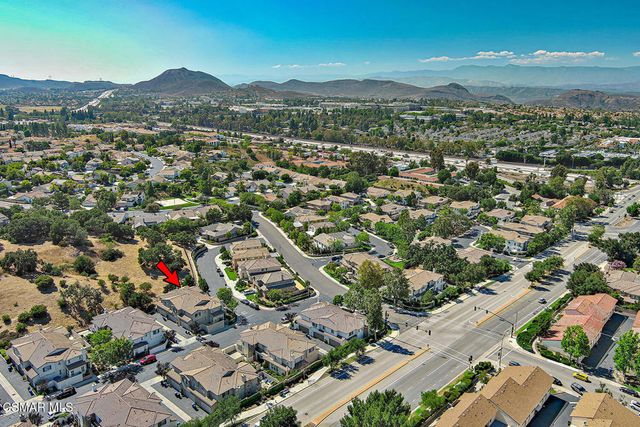 57 Secret Hollow Lane, Newbury Park, CA 91320
