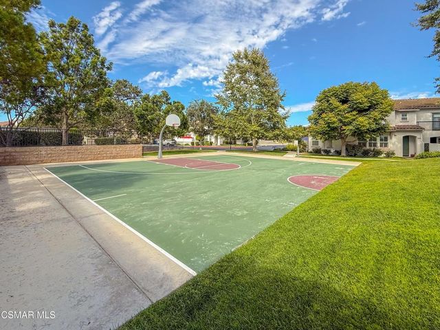 57 Secret Hollow Lane, Newbury Park, CA 91320