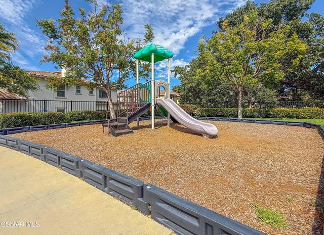 57 Secret Hollow Lane, Newbury Park, CA 91320