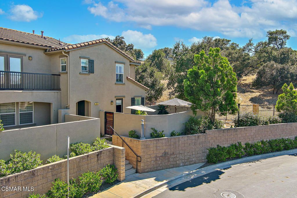 57 Secret Hollow Lane, Newbury Park, CA 91320