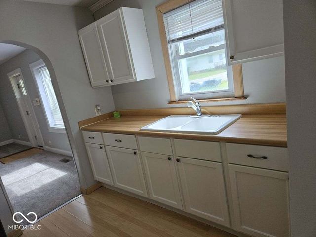 2610 E 8th Street, Anderson, IN 46012