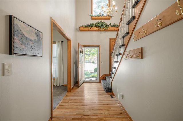 4508 NE Kingston Drive, Lee's Summit, MO 64064