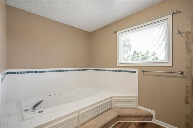 4508 NE Kingston Drive, Lee's Summit, MO 64064