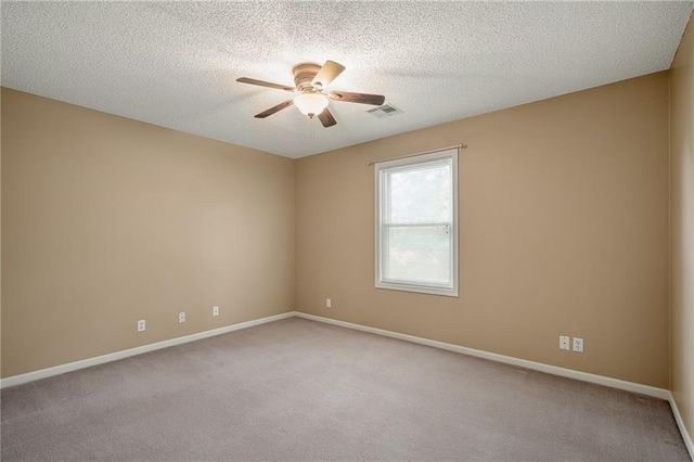 4508 NE Kingston Drive, Lee's Summit, MO 64064