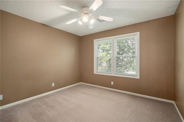 4508 NE Kingston Drive, Lee's Summit, MO 64064
