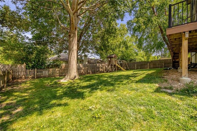 4508 NE Kingston Drive, Lee's Summit, MO 64064