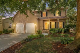 4508 NE Kingston Drive, Lee's Summit, MO 64064