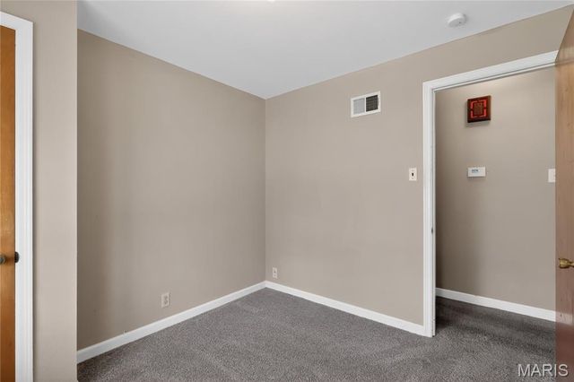 1417 Corinth Drive, St Louis, MO 63137