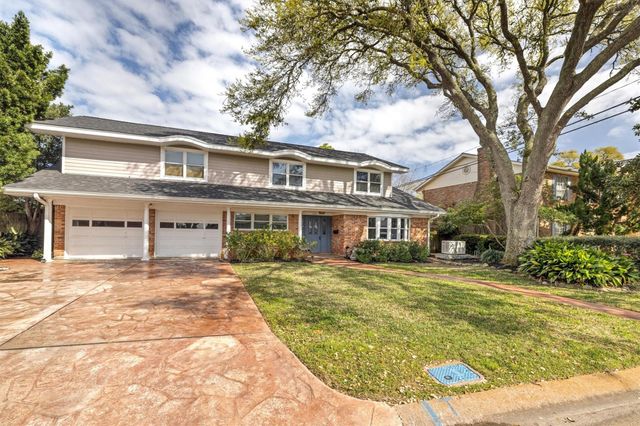 1110 Harbor View, Galveston, TX 77550