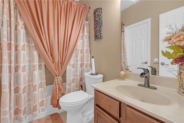 604 Arbor Ridge, Loganville, GA 30052