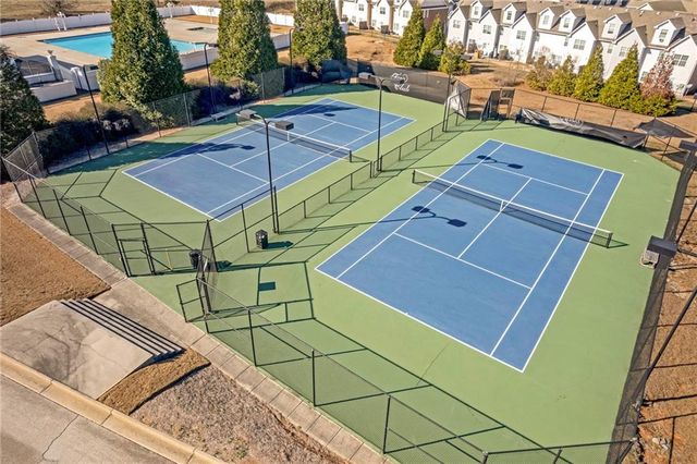 604 Arbor Ridge, Loganville, GA 30052