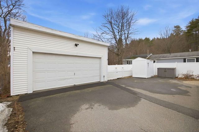 4 K Street, Concord, NH 03301
