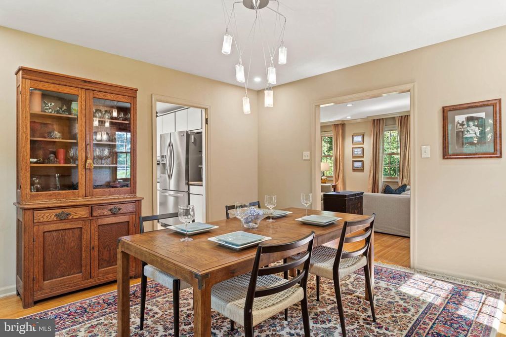 54 N WATERLOO RD, DEVON, PA 19333 — photo 5