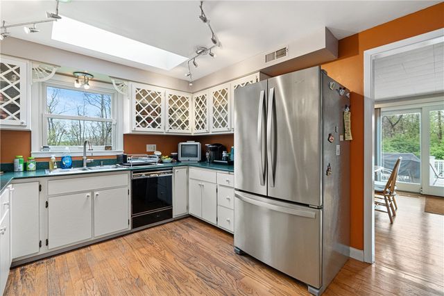 2251 Ramsey Rd, Monroeville, PA 15146