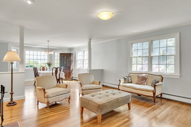 106 Grove Street, Lexington, MA 02420