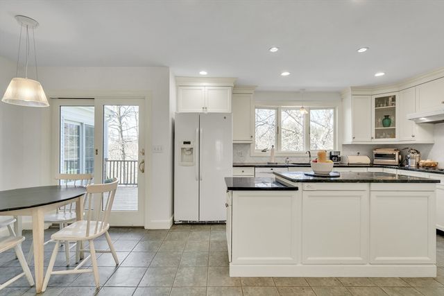 106 Grove Street, Lexington, MA 02420
