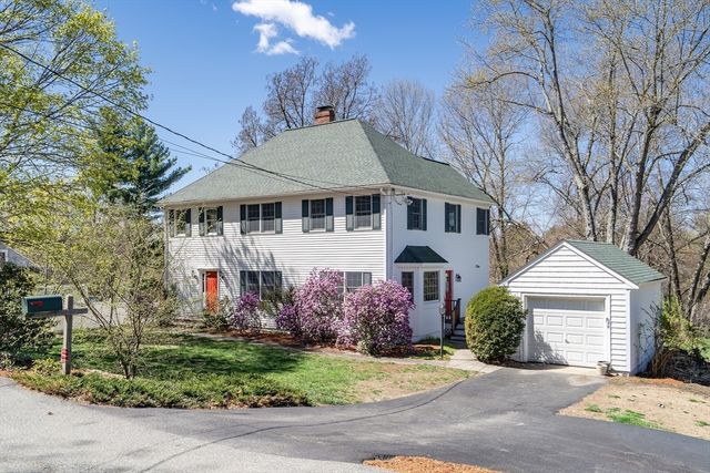 106 Grove Street, Lexington, MA 02420