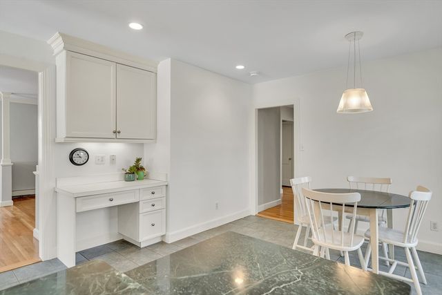 106 Grove Street, Lexington, MA 02420