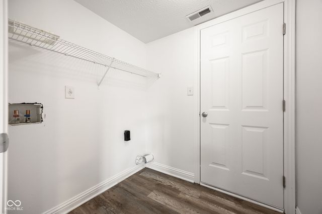 1088 Dusty Court, Greenwood, IN 46143