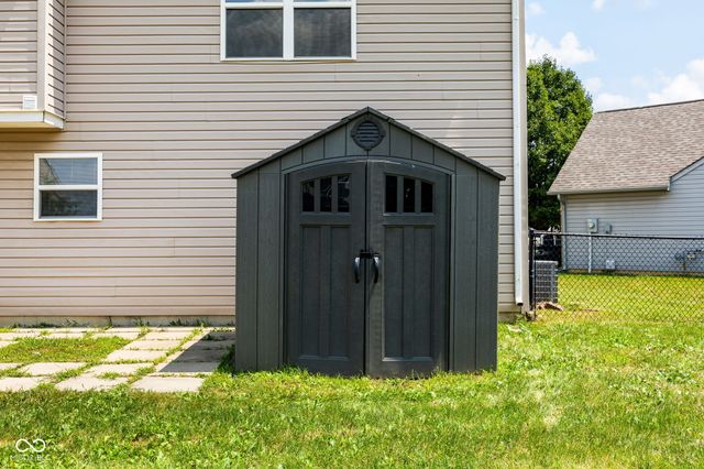 1088 Dusty Court, Greenwood, IN 46143