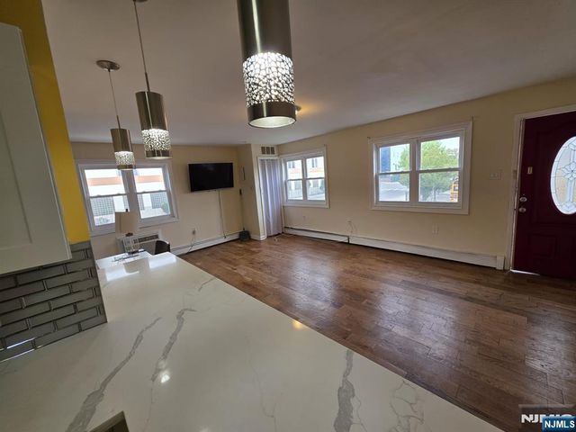 583 Main 9, Paterson, NJ 07503