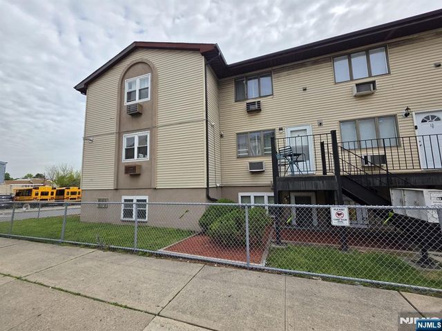 583 Main 9, Paterson, NJ 07503