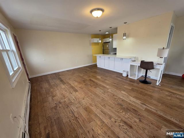 583 Main 9, Paterson, NJ 07503