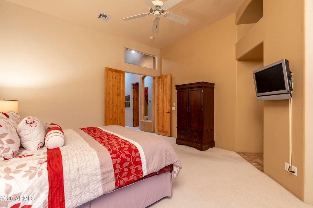 Image 15 of property listing at 4819 E LONESOME Trail, Cave Creek, AZ 85331