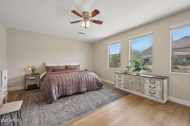 8356 W BUCKHORN Trail, Peoria, AZ 85383