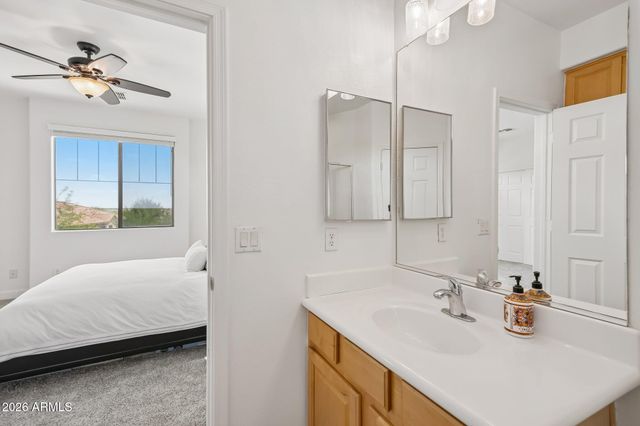 8356 W BUCKHORN Trail, Peoria, AZ 85383