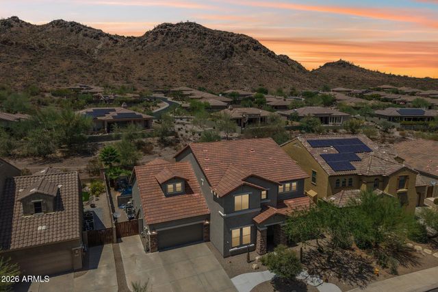 8356 W BUCKHORN Trail, Peoria, AZ 85383