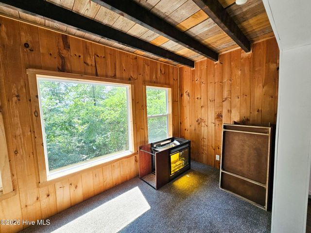 128 Manor Drive A & B, Hayesville, NC 28904