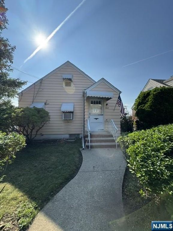 429 Macarthur Avenue, Garfield, NJ 07026