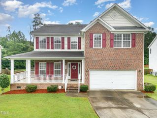 1758 Ravenwing Drive, Fuquay Varina, NC 27526