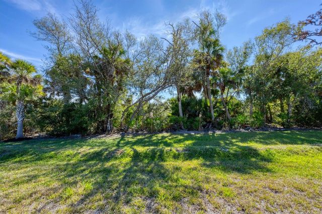 221 PALIDORO CIRCLE, Nokomis, FL 34275