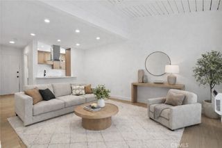 1030 W Macarthur 90, Santa Ana, CA 92707