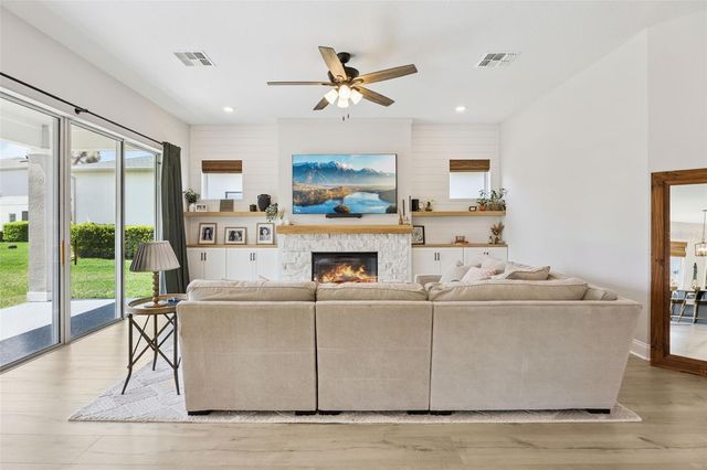 15226 SUNSET OVERLOOK CIRCLE, Winter Garden, FL 34787